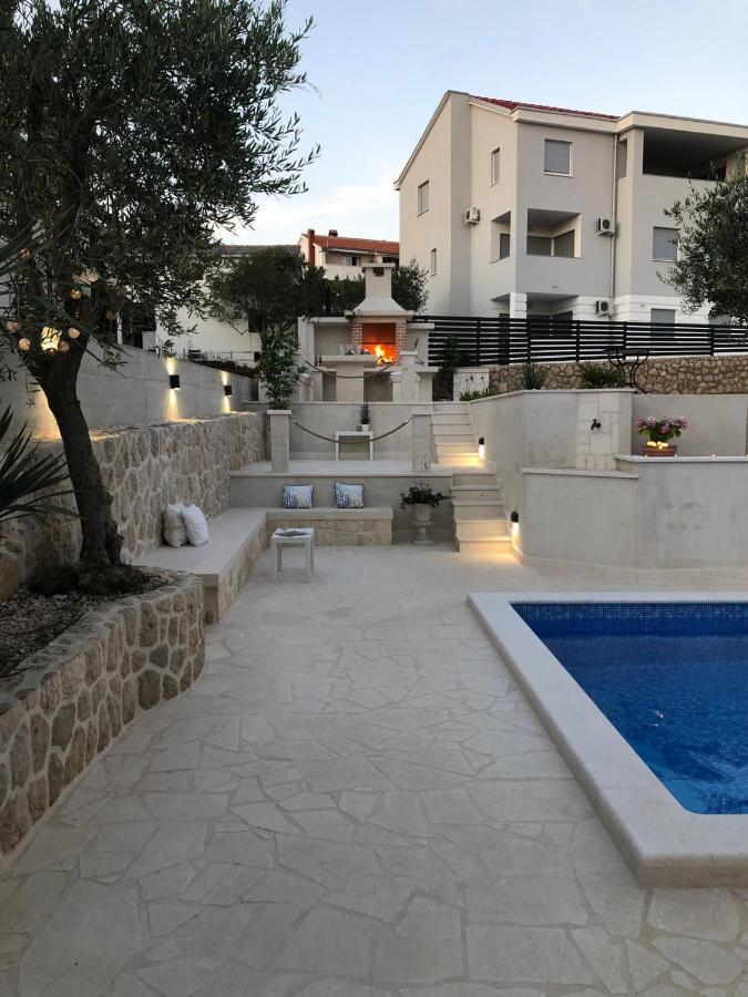 Villa Bella With Pool Novalja Kültér fotó