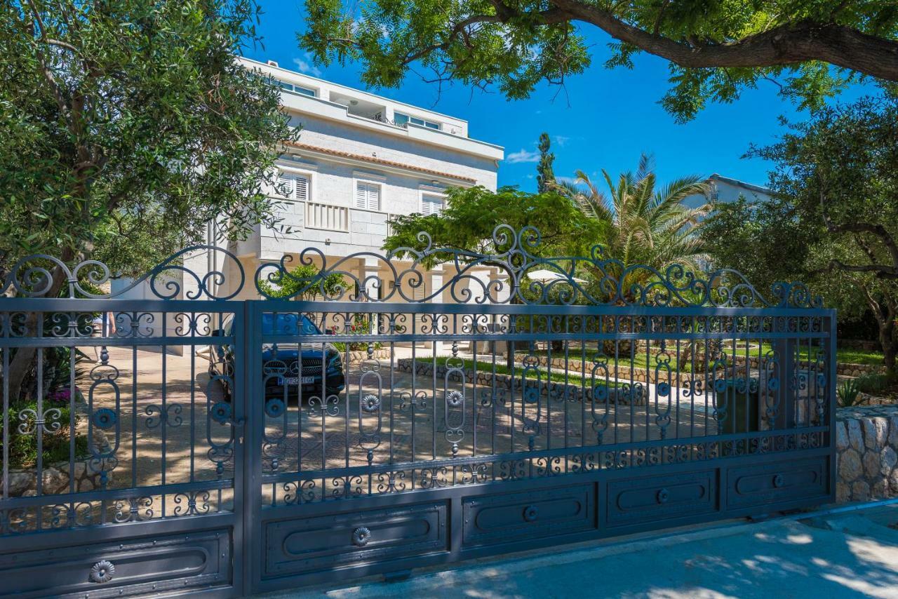 Villa Bella With Pool Novalja Kültér fotó